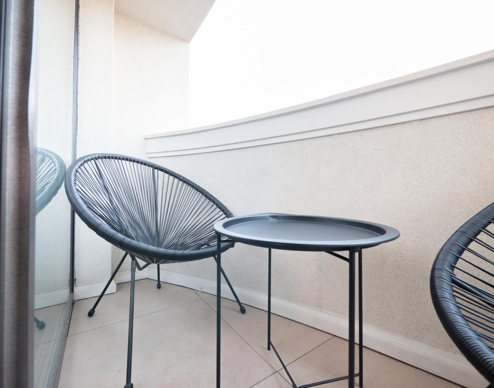 Novos Luxury Suites Bucureşti Exterior foto