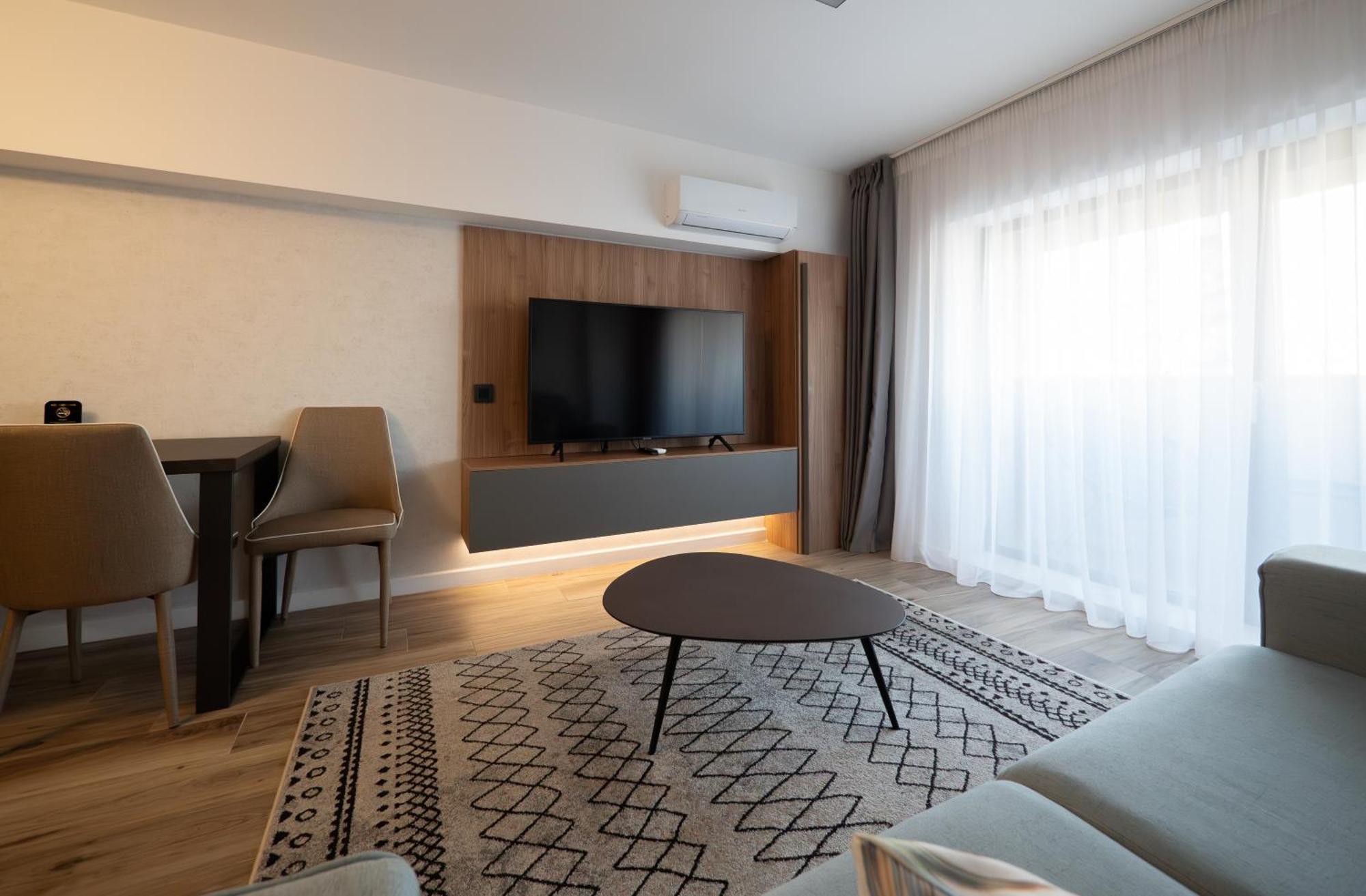 Novos Luxury Suites Bucureşti Exterior foto