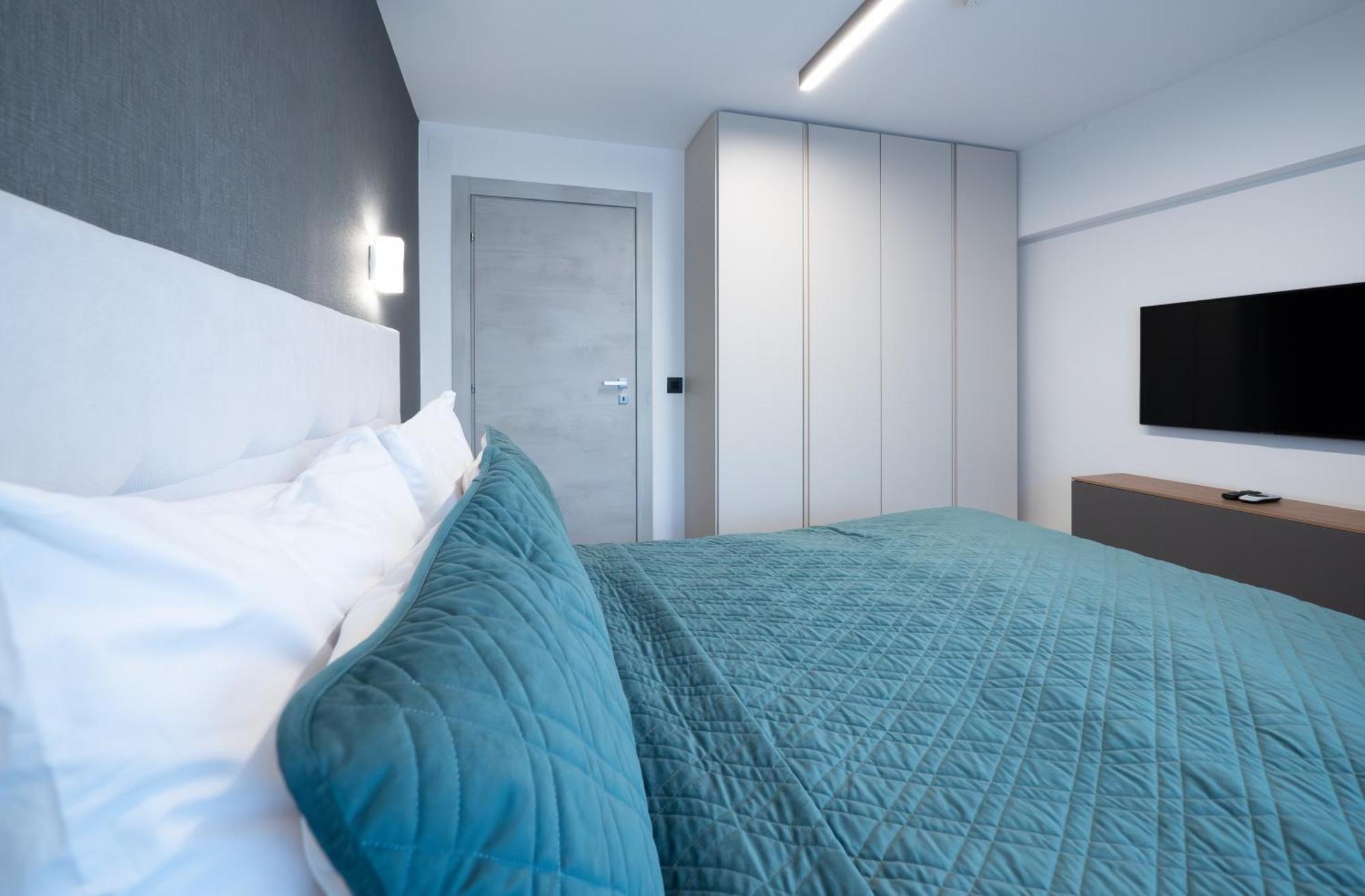 Novos Luxury Suites Bucureşti Exterior foto